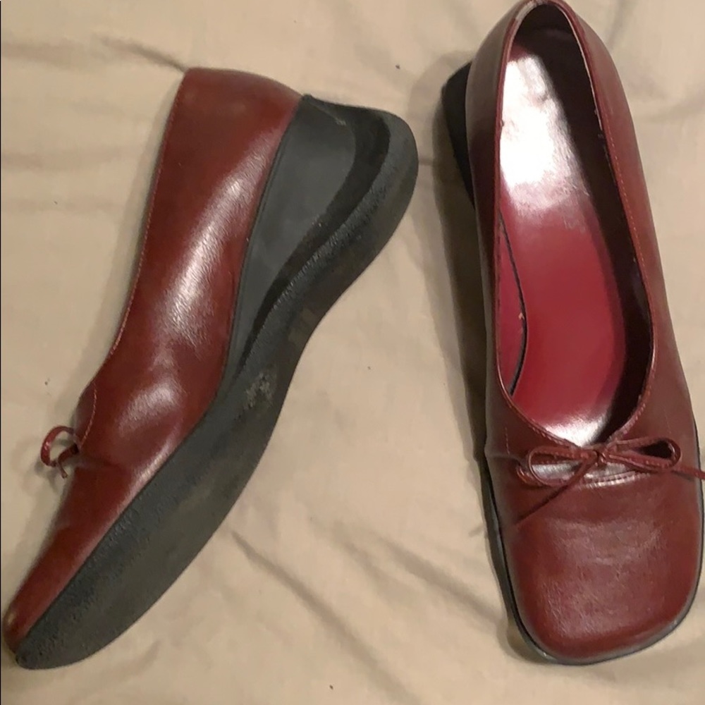 Red women’s slip ons